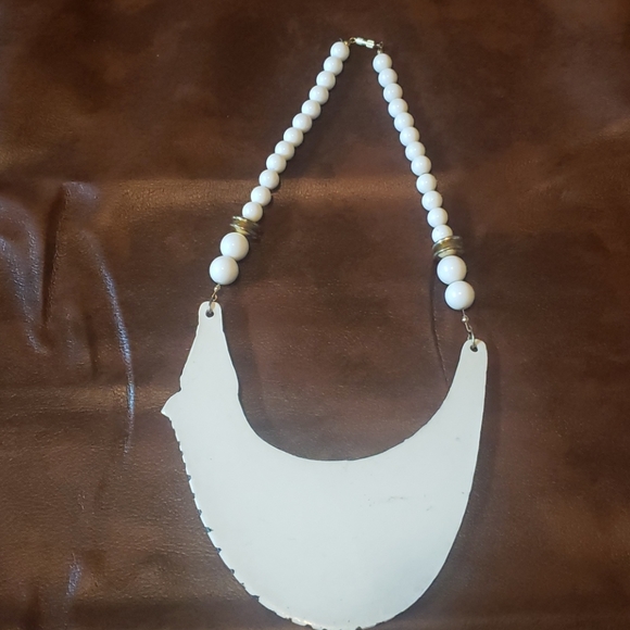 Necklace - Picture 2 of 4